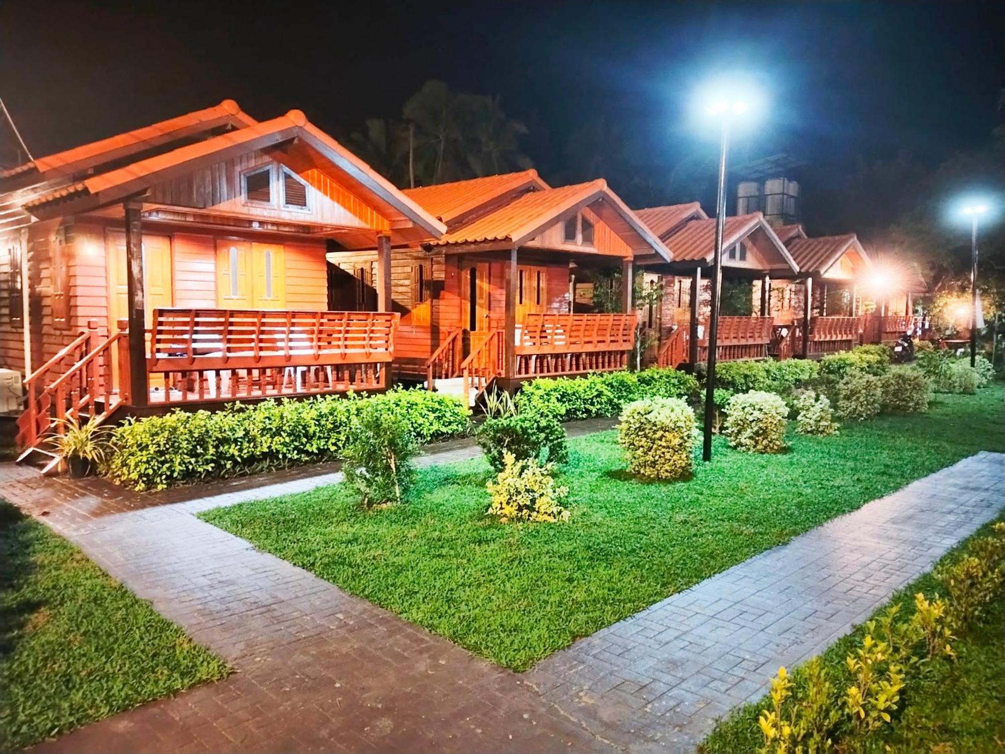 Chalet Song Lay Resort, Koh Mook, Trang Thailand Koh Mook